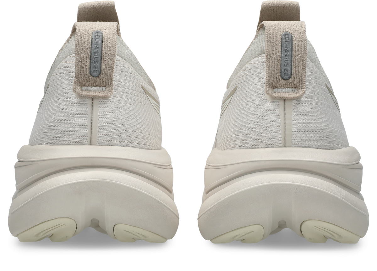 Gel Nimbus 28